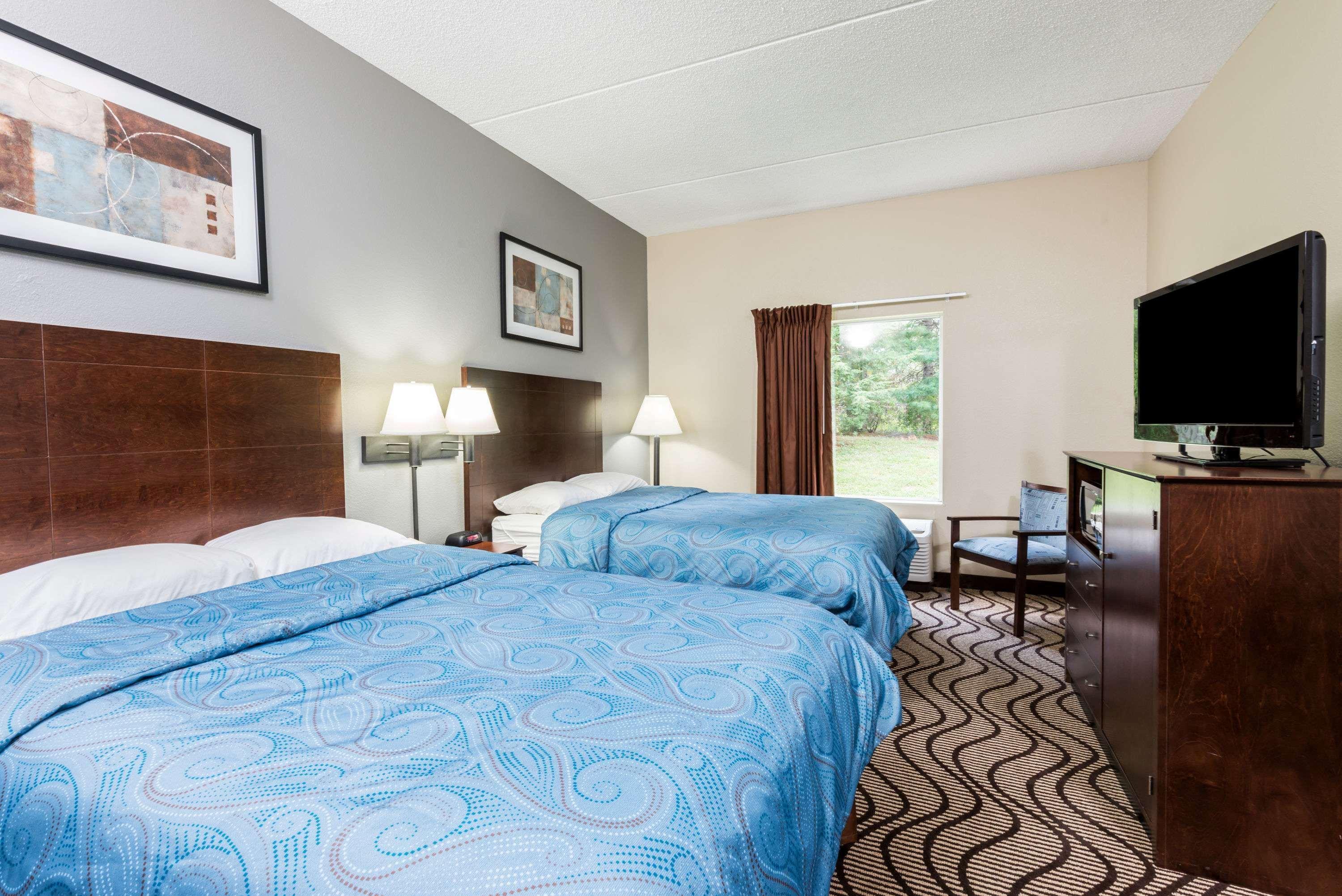Super 8 By Wyndham Mars/Cranberry/Pittsburgh Area Hotel Cranberry Township Buitenkant foto
